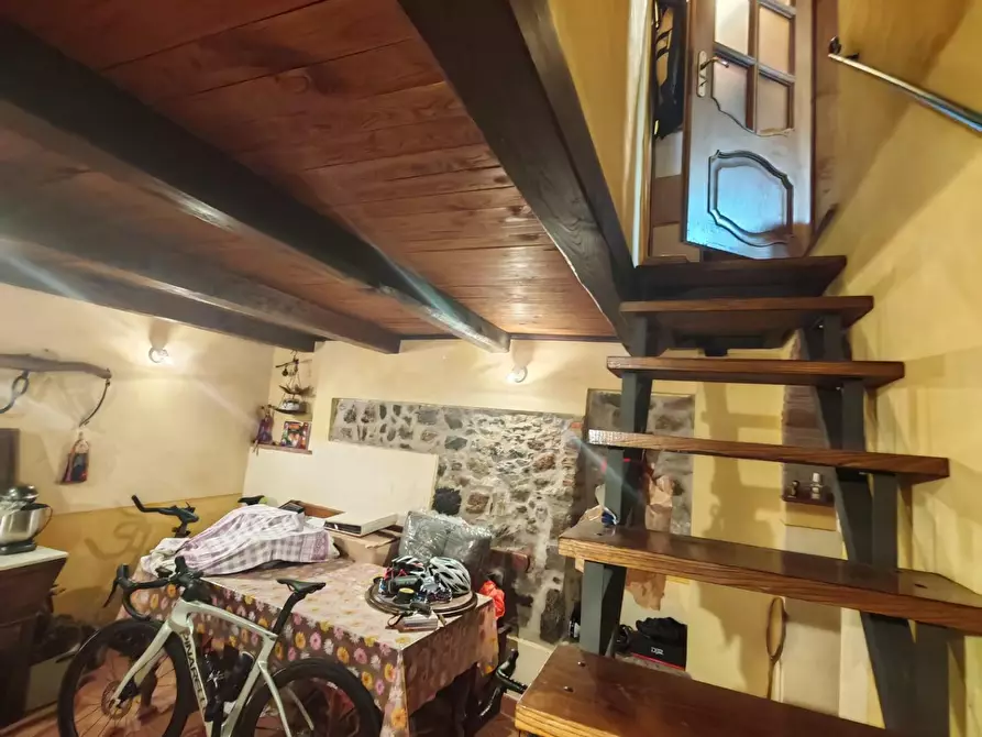 Immagine 37 di Appartamento in vendita  a Fosdinovo