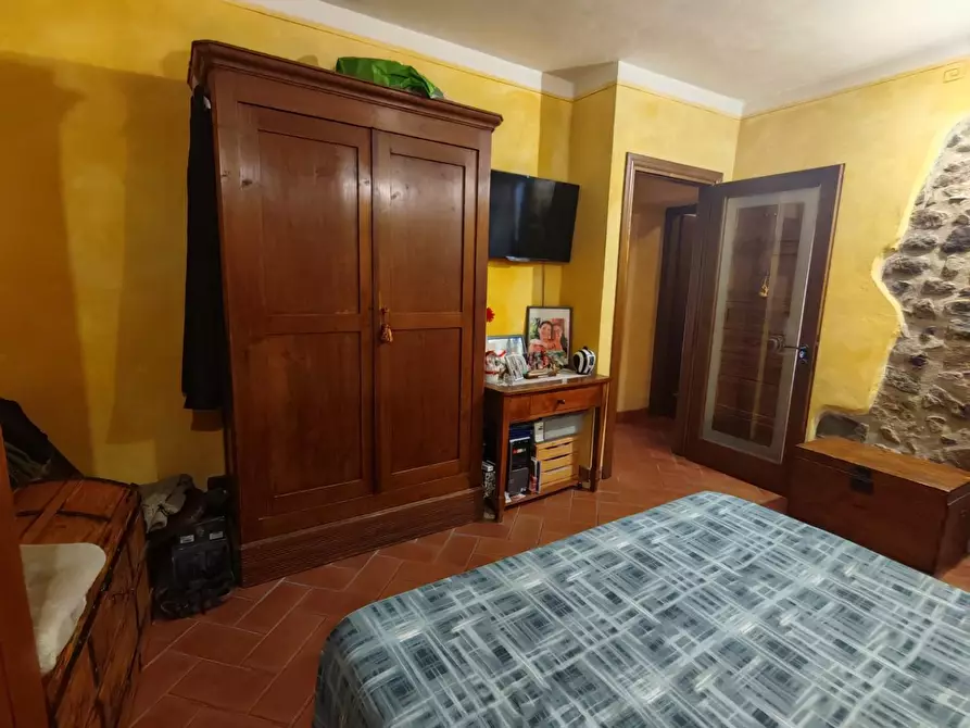 Immagine 17 di Appartamento in vendita  a Fosdinovo