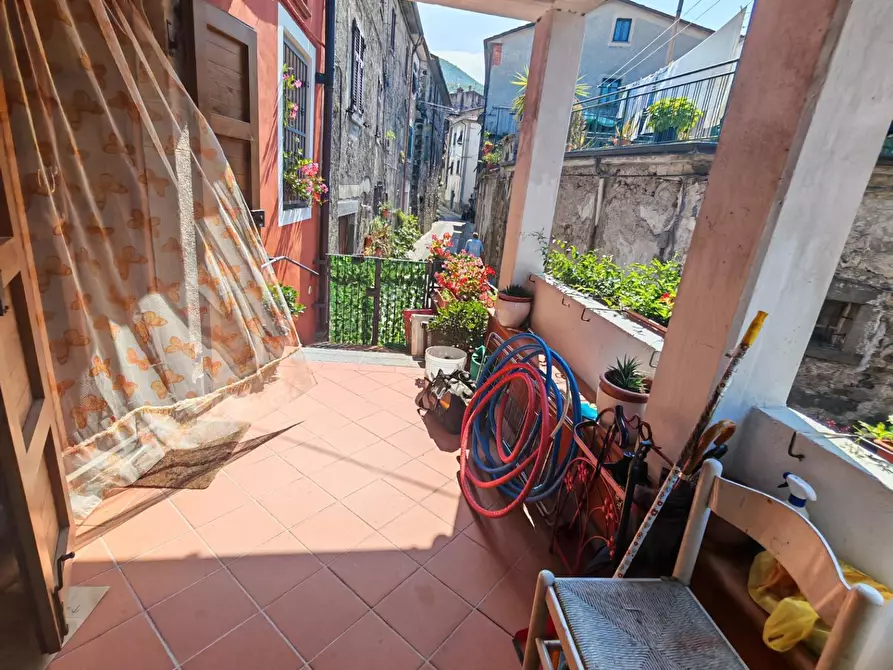 Immagine 3 di Appartamento in vendita  a Fosdinovo