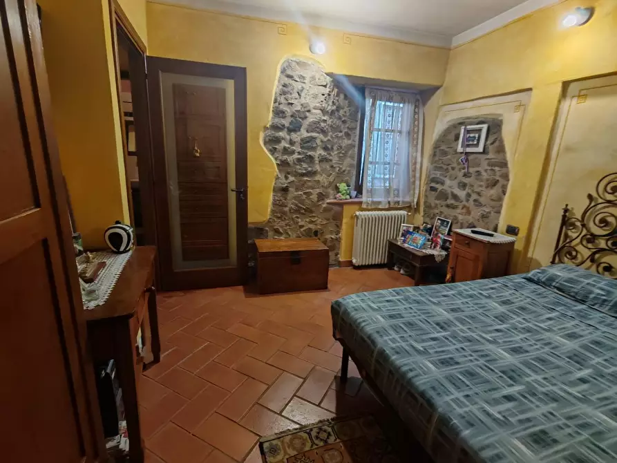 Immagine 20 di Appartamento in vendita  a Fosdinovo