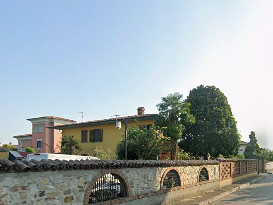 Immagine 1 di Villa in vendita  a Monticelli Pavese