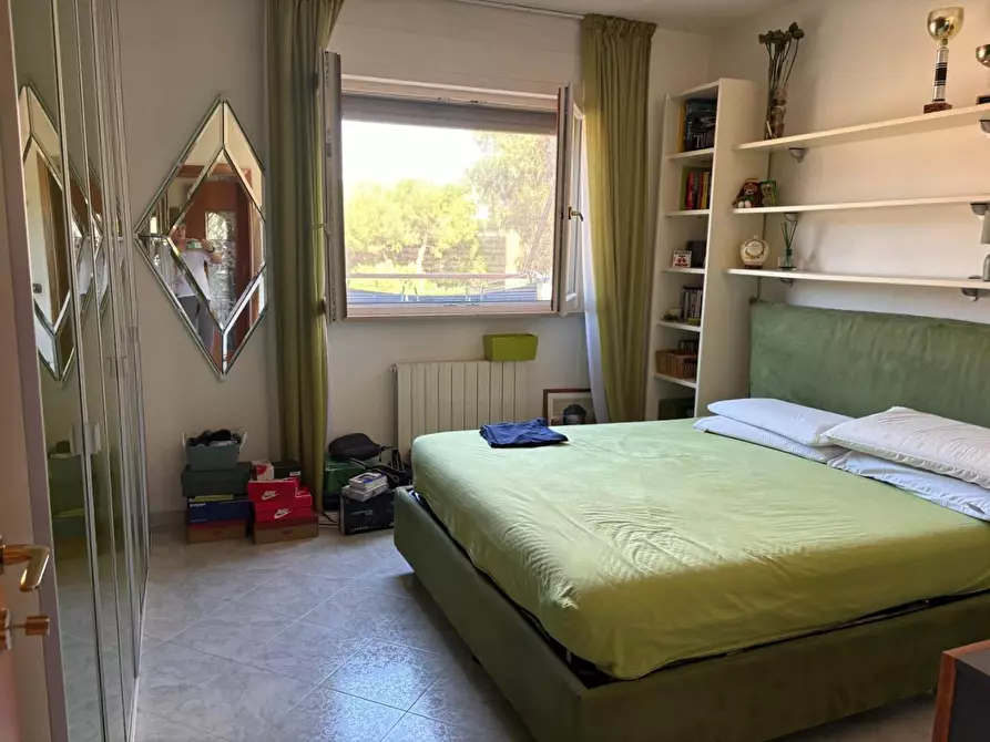 Immagine 5 di Appartamento in vendita  a Livorno