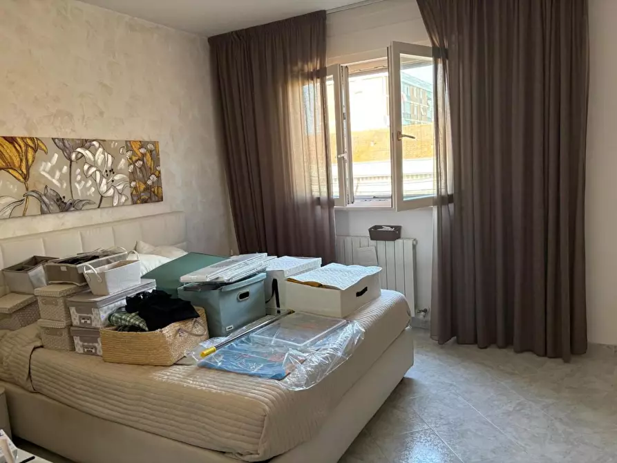 Immagine 4 di Appartamento in vendita  a Livorno