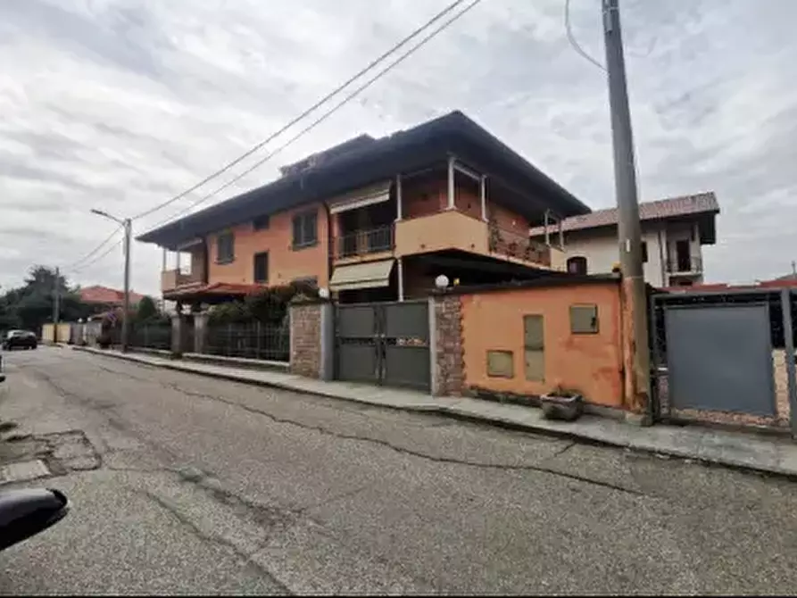 Immagine 1 di Appartamento in vendita  a Strambino
