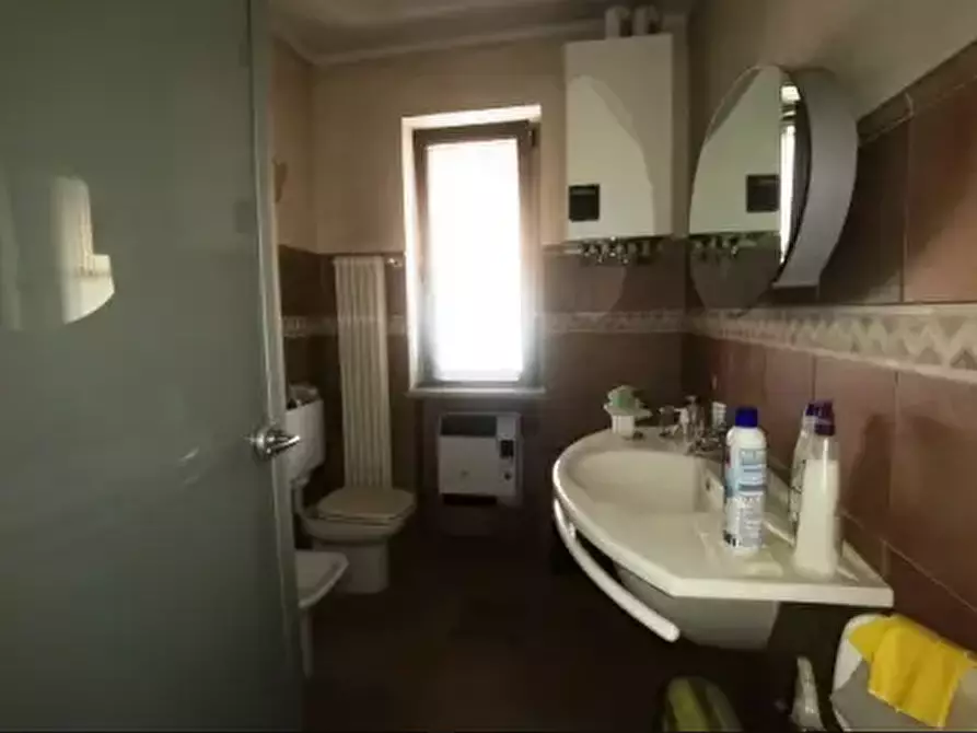 Immagine 9 di Appartamento in vendita  a Strambino
