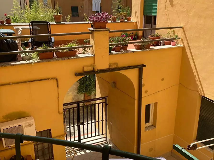 Immagine 10 di Appartamento in vendita  a Pisa