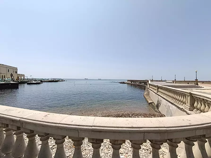 Immagine 17 di Appartamento in vendita  a Livorno