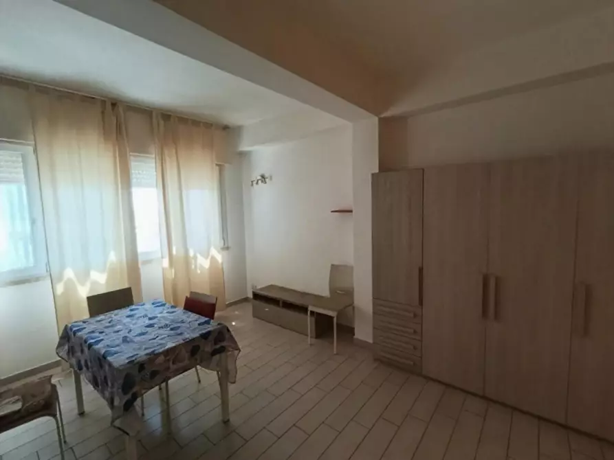 Immagine 4 di Appartamento in vendita  a Livorno