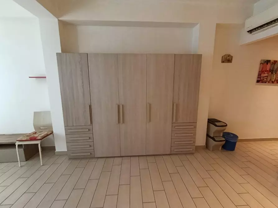 Immagine 6 di Appartamento in vendita  a Livorno