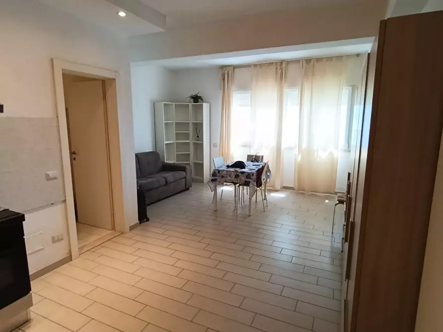 Immagine 5 di Appartamento in vendita  a Livorno