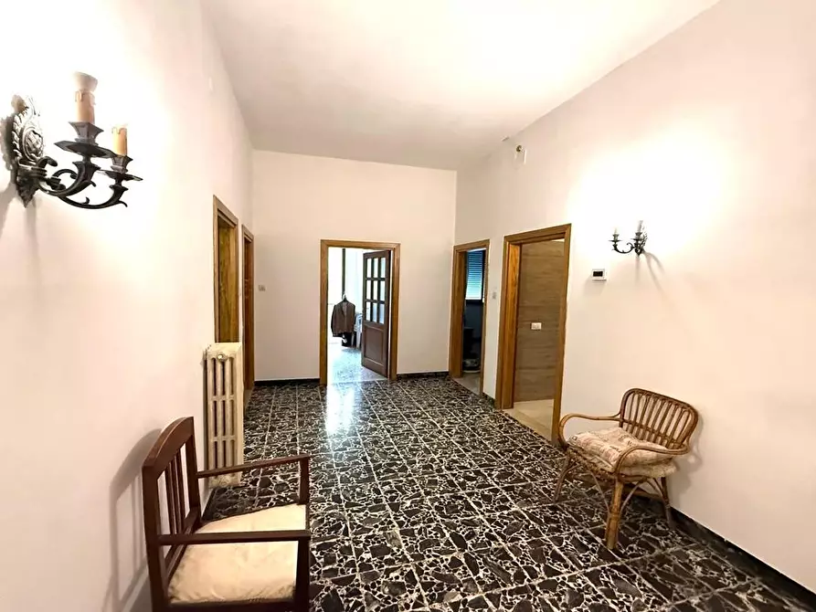 Immagine 2 di Appartamento in vendita  a Certaldo