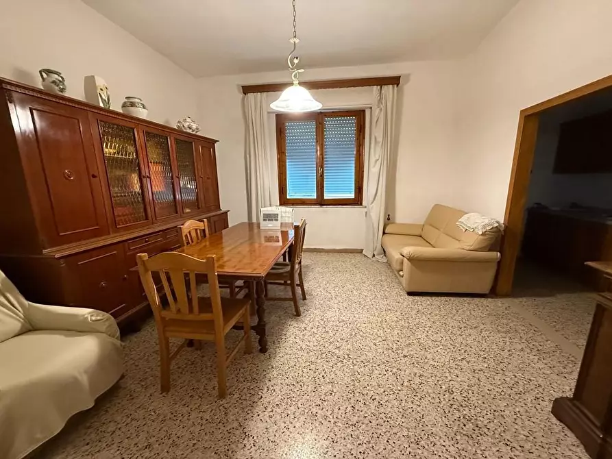 Immagine 4 di Appartamento in vendita  a Certaldo