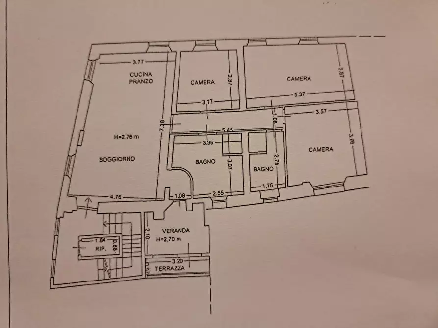 Immagine 3 di Appartamento in vendita  a Lucca