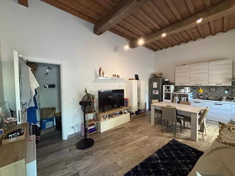Immagine 1 di Appartamento in affitto  a Cascina