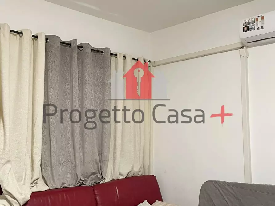 Immagine 30 di Appartamento in vendita  a Cairate