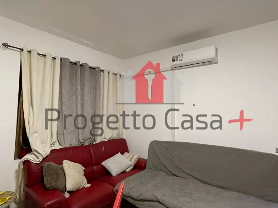 Immagine 31 di Appartamento in vendita  a Cairate