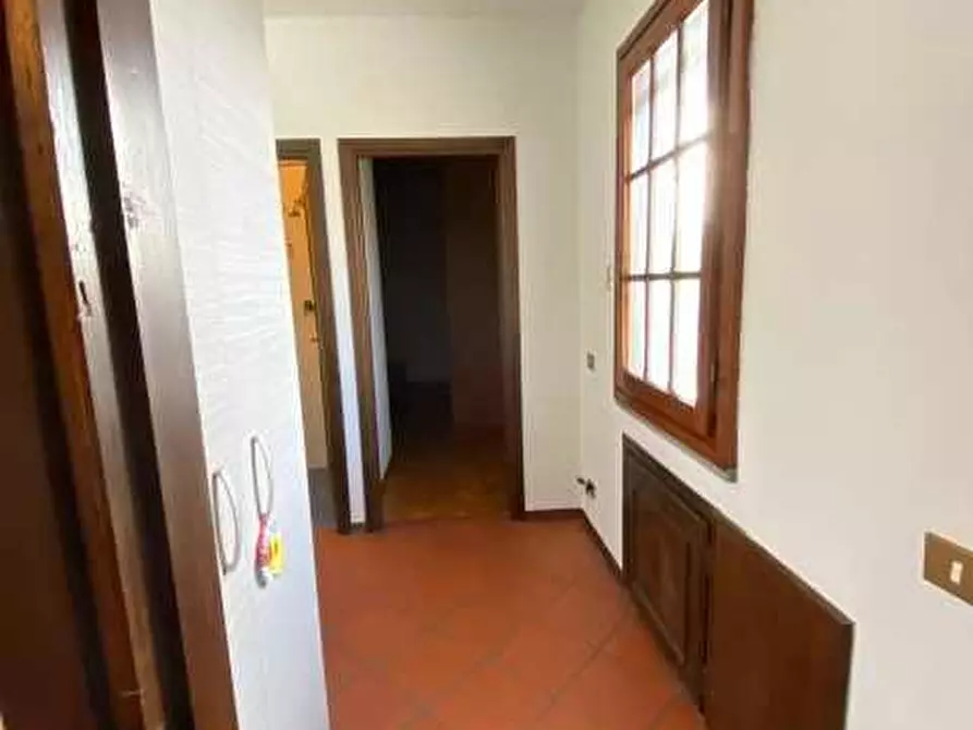 Immagine 10 di Appartamento in affitto  a Viareggio
