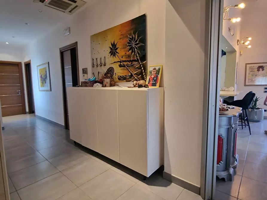 Immagine 29 di Villa in vendita  a Carrara