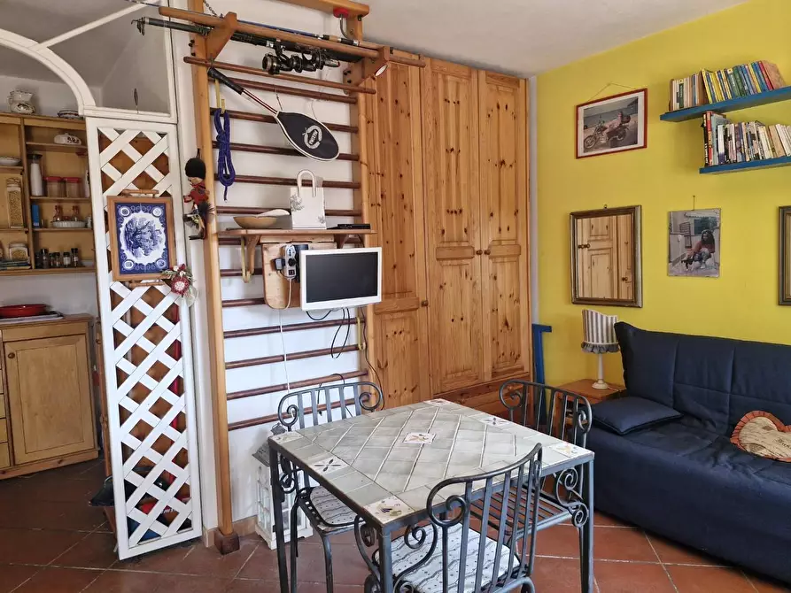 Immagine 17 di Appartamento in vendita  a Rio