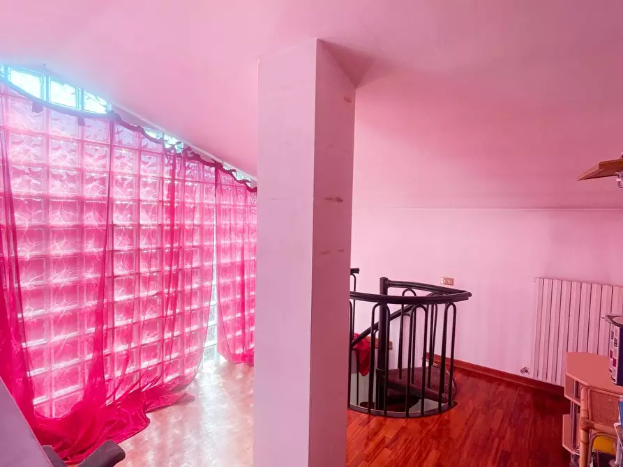 Immagine 28 di Casa bifamiliare in vendita  a Vicopisano