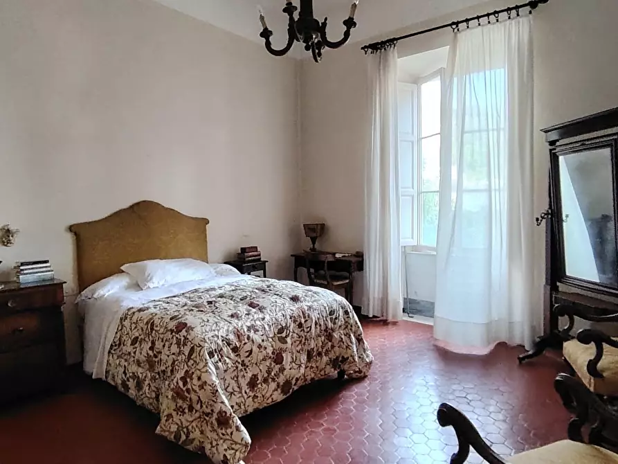 Immagine 7 di Appartamento in vendita  a Carrara
