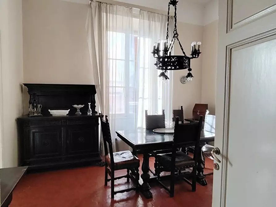 Immagine 3 di Appartamento in vendita  a Carrara