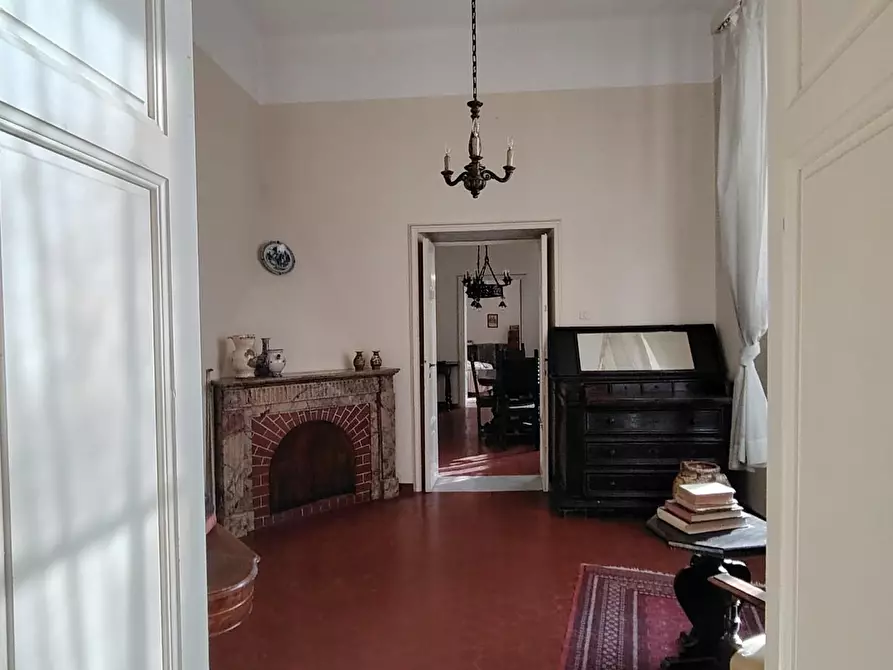 Immagine 4 di Appartamento in vendita  a Carrara