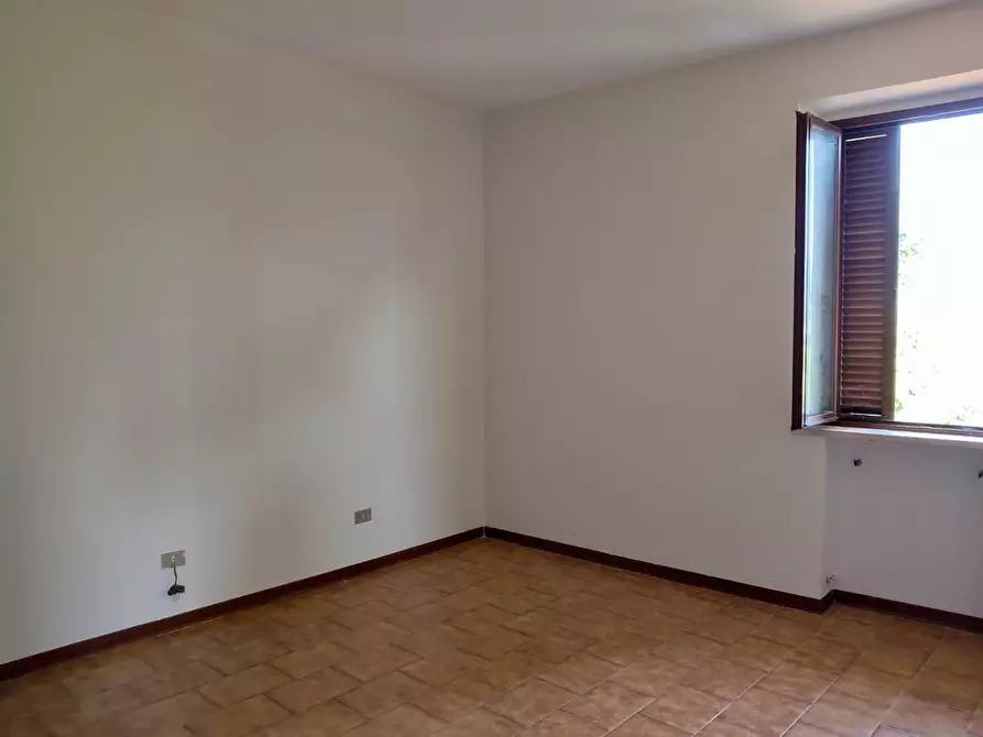 Immagine 7 di Appartamento in vendita  a Pescia