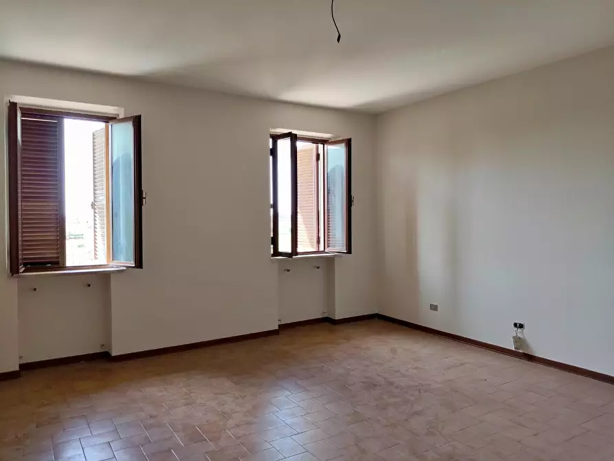 Immagine 10 di Appartamento in vendita  a Pescia