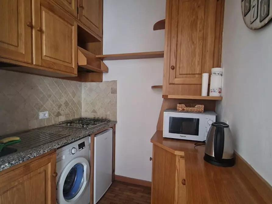 Immagine 14 di Appartamento in affitto  a Pisa