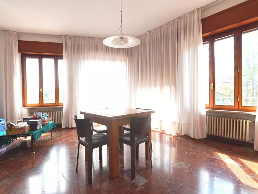 Immagine 7 di Villa in vendita  a Altopascio