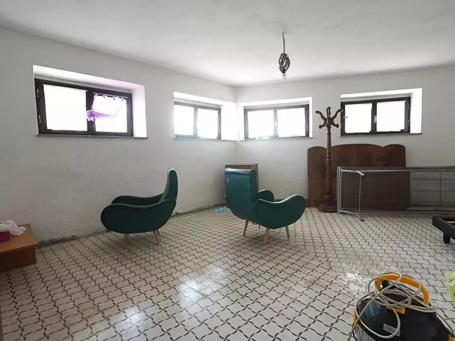 Immagine 27 di Villa in vendita  a Altopascio