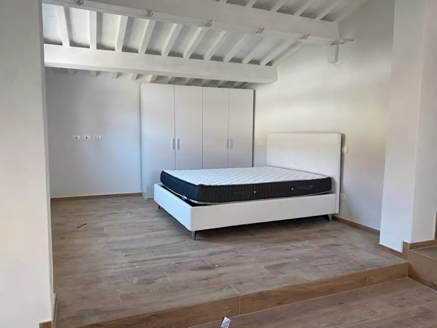 Immagine 11 di Appartamento in affitto  a Pisa