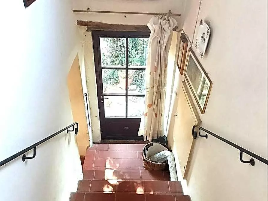 Immagine 21 di Casa colonica in vendita  a Certaldo