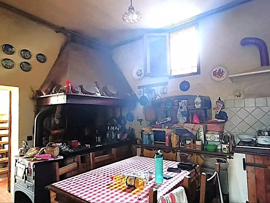 Immagine 8 di Casa colonica in vendita  a Certaldo