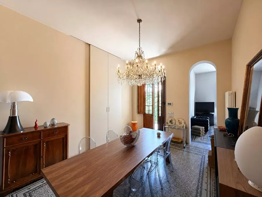 Immagine 7 di Appartamento in vendita  a Lucca