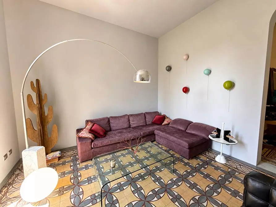Immagine 11 di Appartamento in vendita  a Lucca
