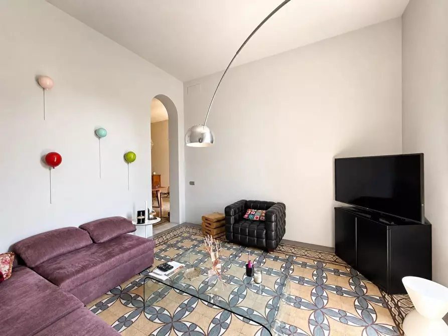 Immagine 10 di Appartamento in vendita  a Lucca
