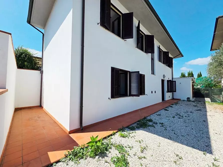 Immagine 29 di Villa in vendita  a Lucca