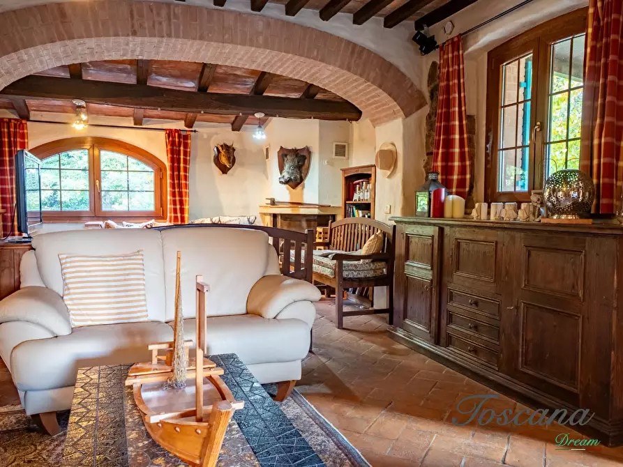 Immagine 53 di Casa colonica in vendita  a Montieri
