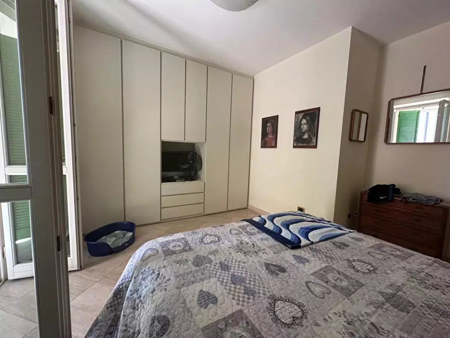Immagine 23 di Appartamento in vendita  a Viareggio