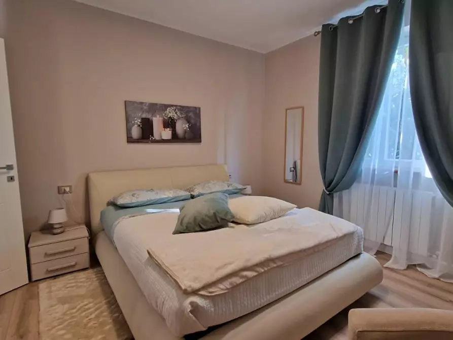 Immagine 8 di Appartamento in vendita  a Camaiore