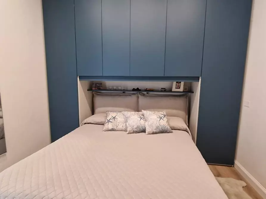 Immagine 14 di Appartamento in vendita  a Camaiore