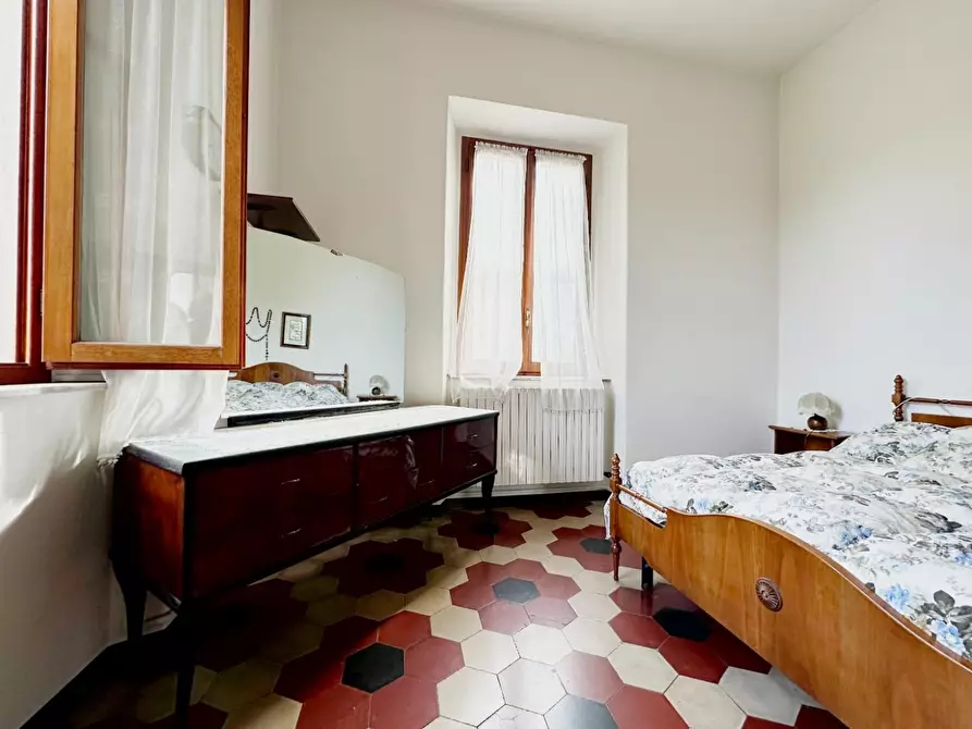 Immagine 15 di Villa in vendita  a Barga