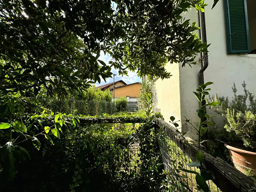 Immagine 28 di Villa in vendita  a Barga