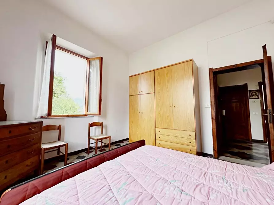 Immagine 12 di Villa in vendita  a Barga