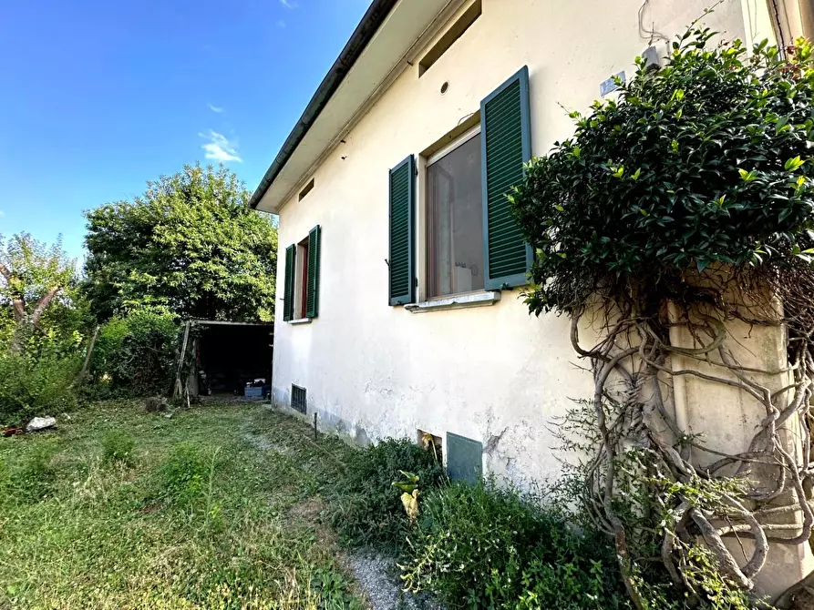 Immagine 30 di Villa in vendita  a Barga