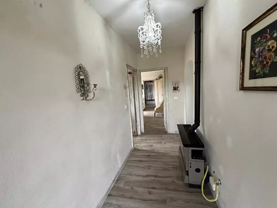 Immagine 33 di Casa semindipendente in vendita  a Castelnuovo Magra