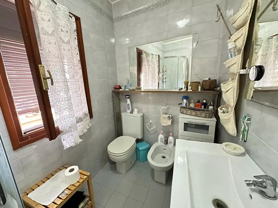 Immagine 27 di Casa semindipendente in vendita  a Castelnuovo Magra