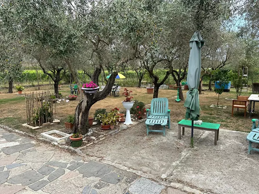 Immagine 7 di Casa semindipendente in vendita  a Castelnuovo Magra
